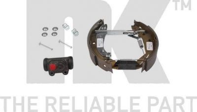NK 449938904 комплект тормозных колодок на PEUGEOT 309 II (3C, 3A)