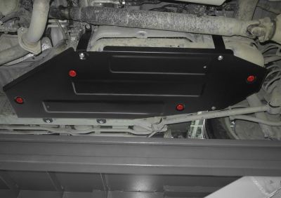 RIVAL RIVAL 111.09515.1 Защита топливного бака + комплект крепежа, Toyota LC200 2015-, V - 4.5d (111.09515.1)