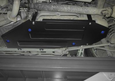 RIVAL RIVAL 111.9515.1 Защита топливного бака + комплект крепежа, Toyota LC200 2015-, V - 4.5d (111.9515.1)