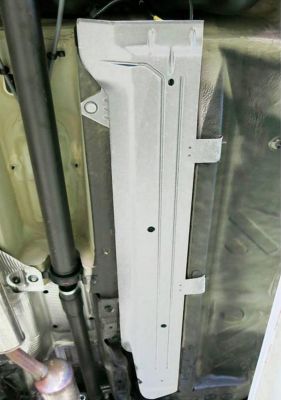 RIVAL RIVAL 333.4716.1 Защита топливных трубок, Nissan Terrano 2016-, V - 1.6; 2.0/Nissan Terrano 2014-2016, V - 1.6; 2.0/R (333.4716.1)