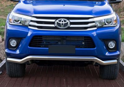 RIVAL RIVAL R.5716.004 Защита переднего бампера d57 волна + комплект крепежа, RIVAL, Toyota Hilux 2015- (R.5716.004)