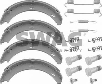 SWAG 10 90 8200 Комплект тормозных колодок, стояночная тормозная система