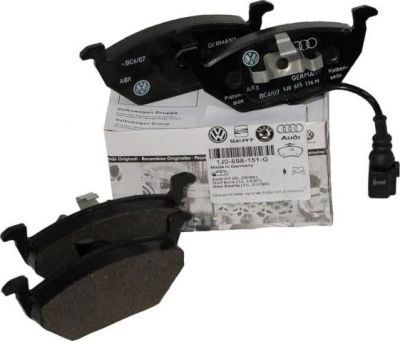 Колодки тормозные (Спереди) Audi A4 08-15 / A5 07-16