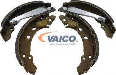 VAICO V10-0452 комплект тормозных колодок на VW SCIROCCO (53B)