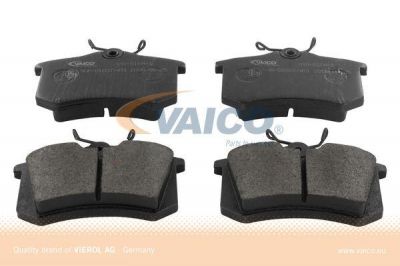 VAICO V10-8104-1 комплект тормозных колодок, дисковый тормоз на AUDI A6 Avant (4B5, C5)