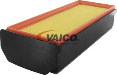 VAICO V20-2067 воздушный фильтр на X5 (F15, F85)