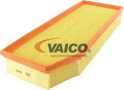 VAICO V30-0852 воздушный фильтр на MERCEDES-BENZ C-CLASS (W203)