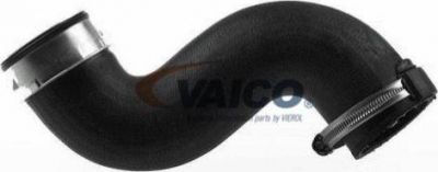 VAICO V30-1798 трубка нагнетаемого воздуха на MERCEDES-BENZ SPRINTER 3,5-t c бортовой платформой/ходовая часть (906)