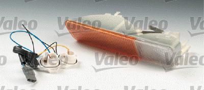 Valeo 082047 фонарь указателя поворота на PEUGEOT 505 (551A)