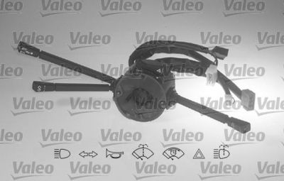 Valeo 251543 выключатель на колонке рулевого управления на IVECO EuroCargo