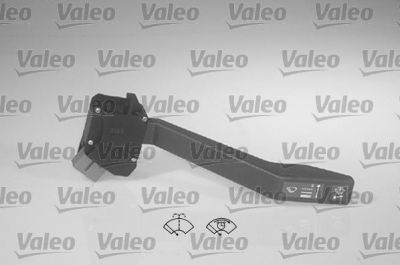 Valeo 251558 выключатель на колонке рулевого управления на IVECO EuroCargo