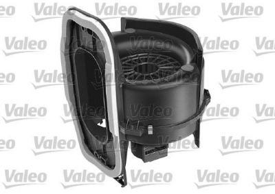 VALEO Мотор вентилятора салона RENAULT 19 II 92-95. CLIO I 91-98. Megane 96- (7701040540, 698144)