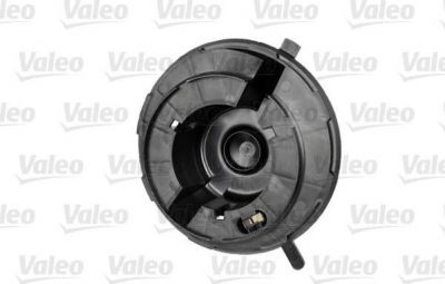 VALEO Вентилятор отопителя салона VAG A3/Octavia/Golf V/Caddy III/Passat B6/CC (698809)