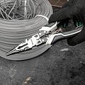 Kranz KR-12-4653-5 Тонкогубцы многофункциональные универсальные 200мм KRANZ Kranz KR-12-4653-5 Тонкогубцы многофункциональные универсальные 200мм KRANZ