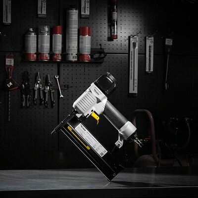 Kranz KR-16-1610 Пневмопистолет гвоздезабивной (нейлер) 2в1 N50/S40 KRANZ