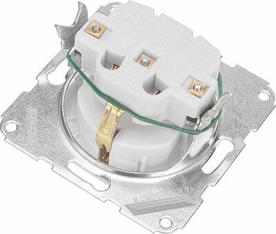 Kranz KR-78-0213 DEA Розетка 1-ая с/з с крышкой с/у 16А мех. Бел KRANZ