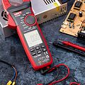 UNI-T 13-1068 Токовые клещи UNI-T UT208B