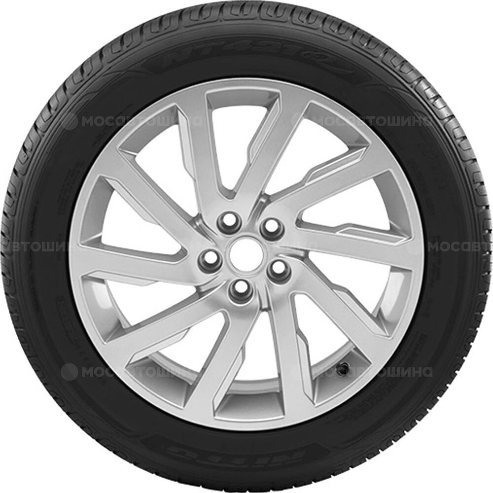 Вид сбоку  Nitto NT421Q 235/65 R18 110H 