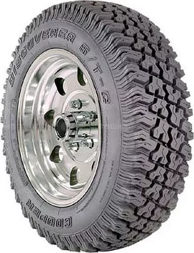 Cooper Discoverer STE Cooper Discoverer STE