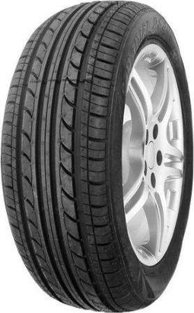 Doublestar DS806 215/60 R16 99V 