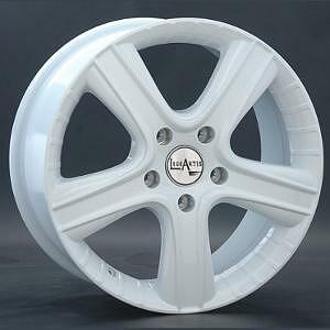 Replica VW32 7.5x17 5x120 ET 55 Dia 65.1 белый